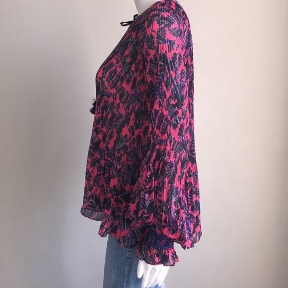 Derek Lam 10 Crosby Helena Pleated Speckled Floral Blouse - 4 - Picture 4 of 10